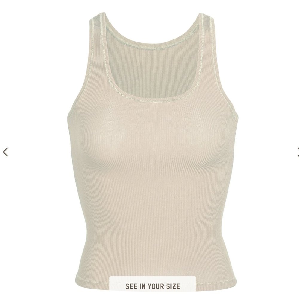 NWT SKIMS Soft Lounge Tank!!! Color Taupe